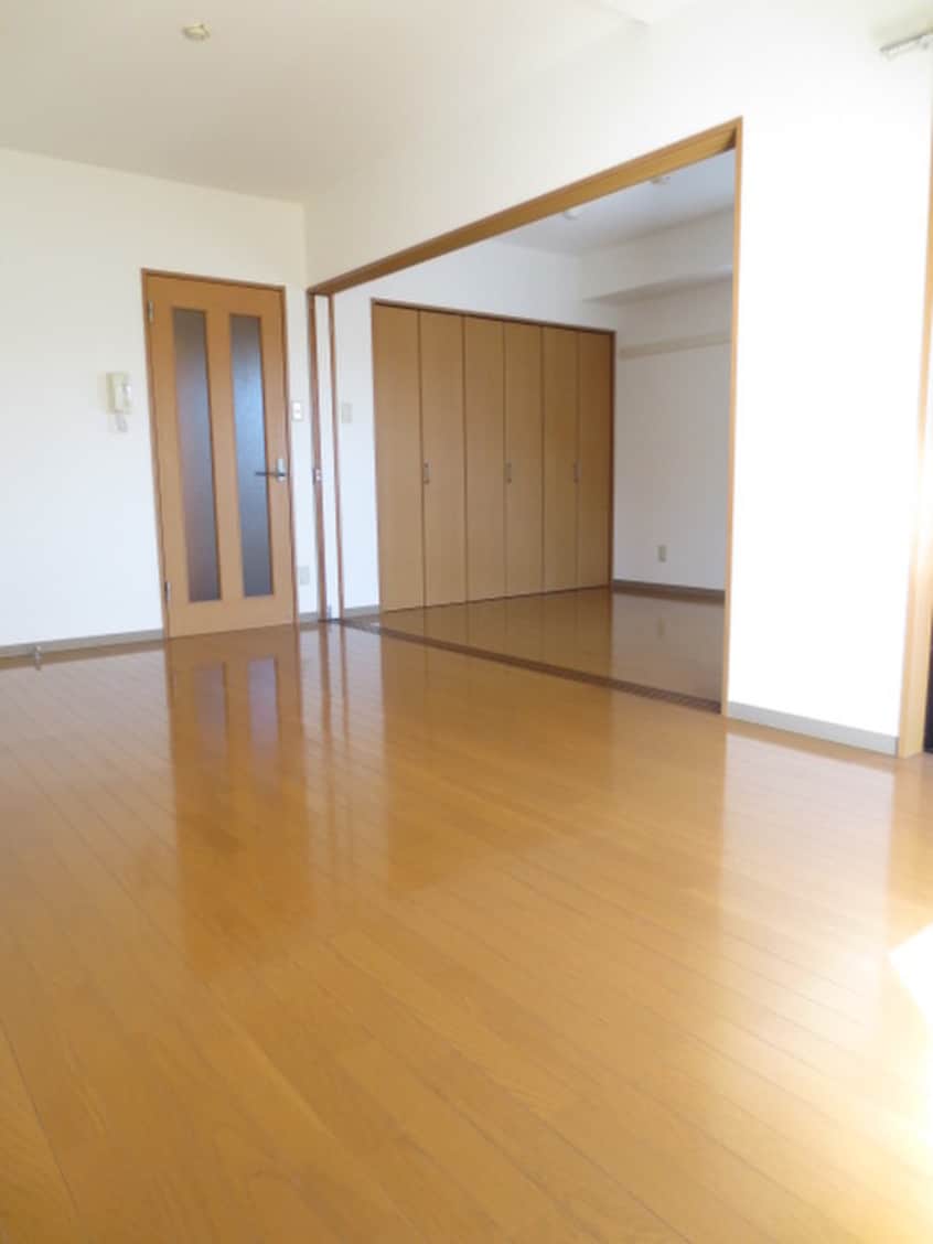 居室 Ｇｌｏｒｙ Ｈｉｙｏｓｈｉ