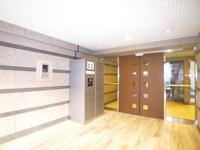 エントランス部分 コンフォリア北葛西