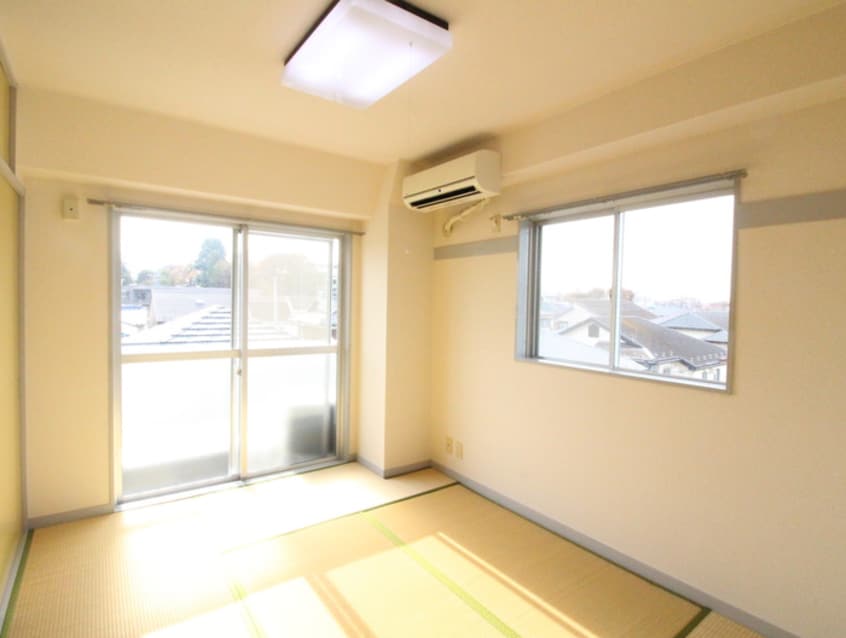 居室 ヤマザキエムハイツ（３０５）