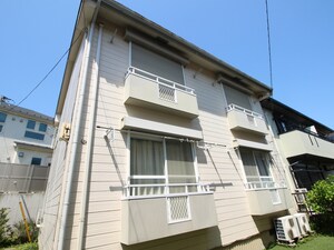 クレセントハウスＡ棟