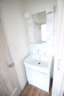 洗面 オークフジ