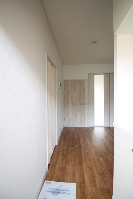 廊下 オークフジ