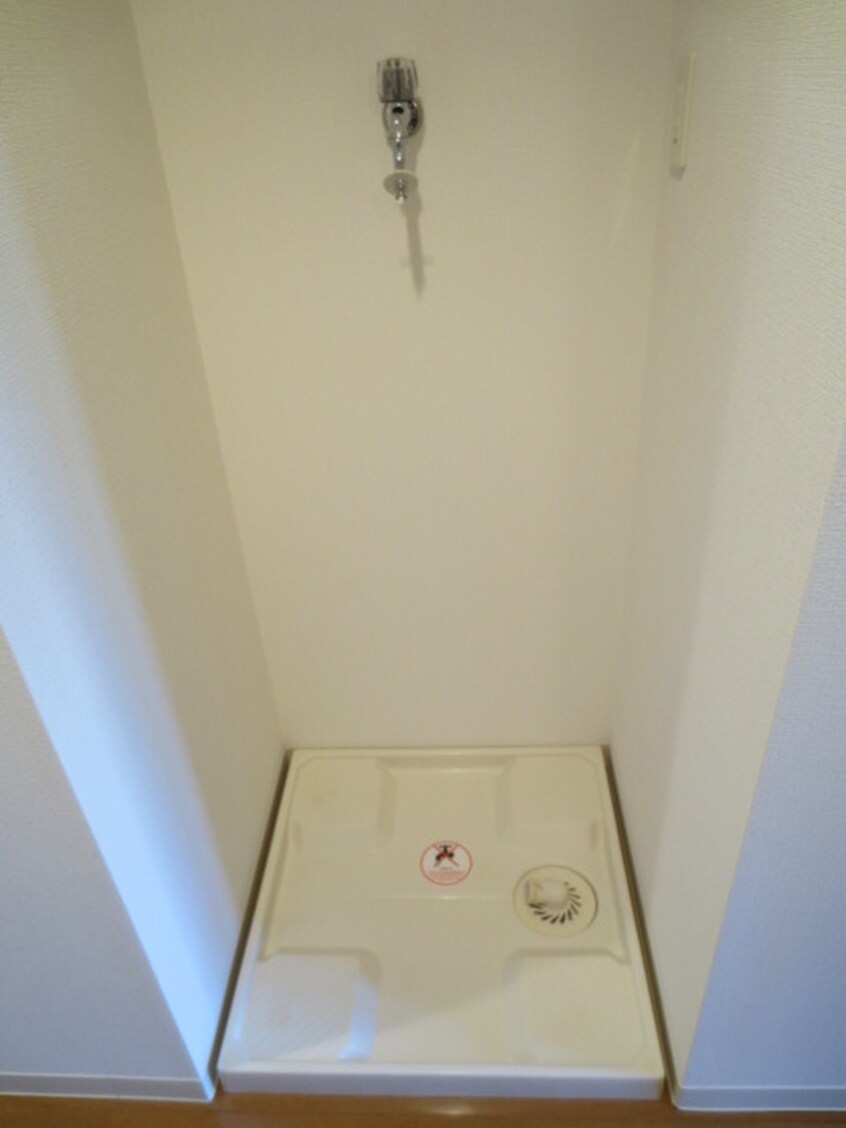 洗濯機置場 レジディア文京湯島Ⅱ