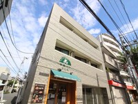 池亀ビル(1F)