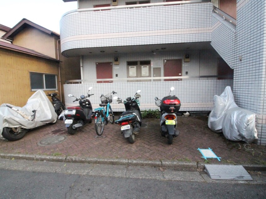 駐輪場 マンションサ－パス