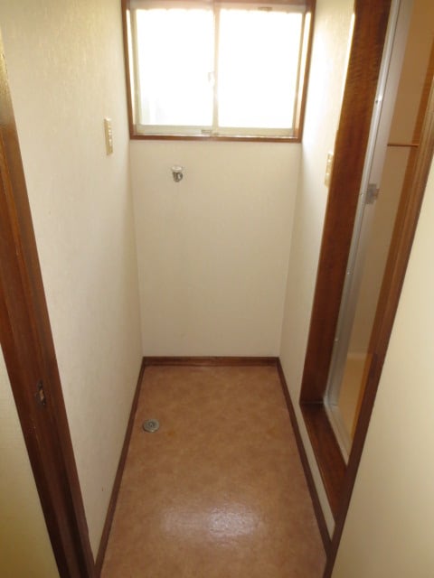 洗濯機置場 へいせいハイツ