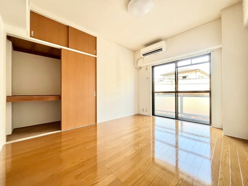 居室 グレ－スヨシオカ