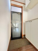 玄関 ウインベルB