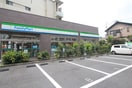 ファミリーマート品川中延四丁目店(コンビニ)まで133m スマートＶＩＬＬＡ中延参番館