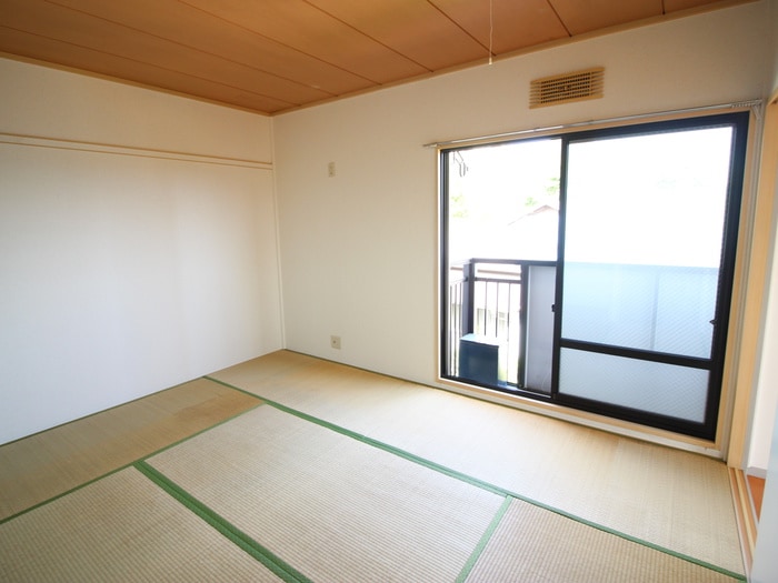居室 稲荷坂ハイツ