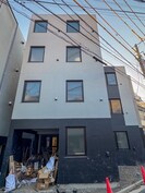Axis西日暮里の外観