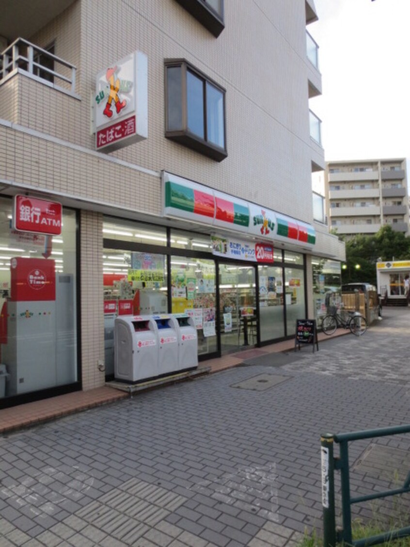 サークルＫサンクス(コンビニ)まで15m ファランド－ルカサイ