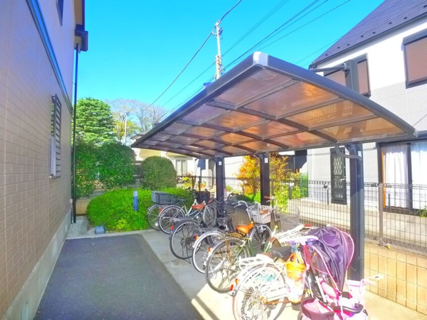 駐輪場 ファーストコート