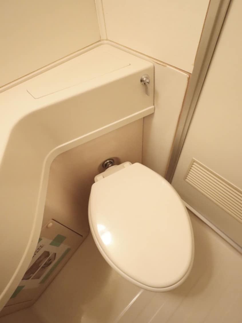 トイレ ラフィネお茶の水（407）