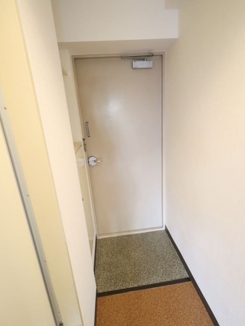 玄関 ラフィネお茶の水（407）