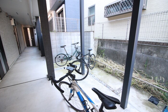 駐輪場 アノンテラス枡形