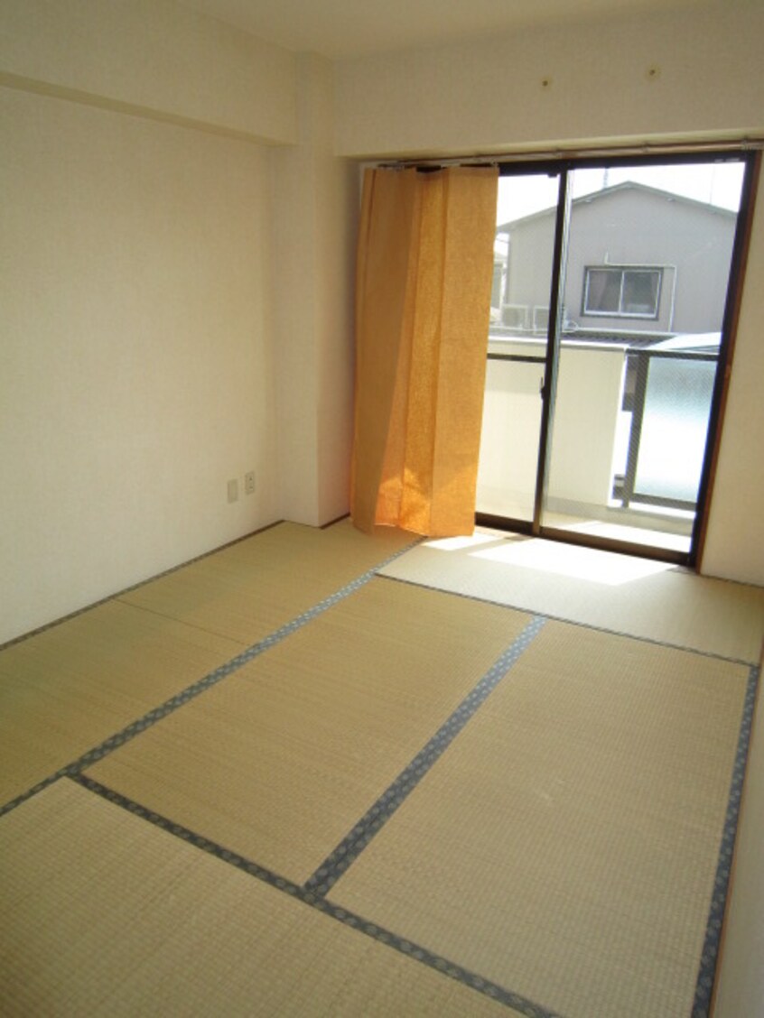 居室 カトルズ中田　Ⅱ