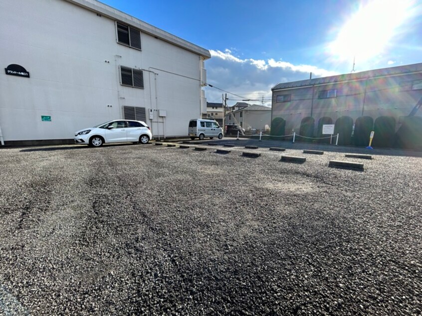 駐車場 グランドール堀口