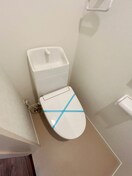 トイレ フォアス東新宿