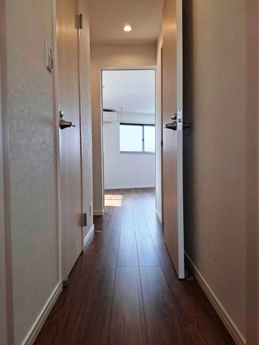 廊下 フォアス東新宿