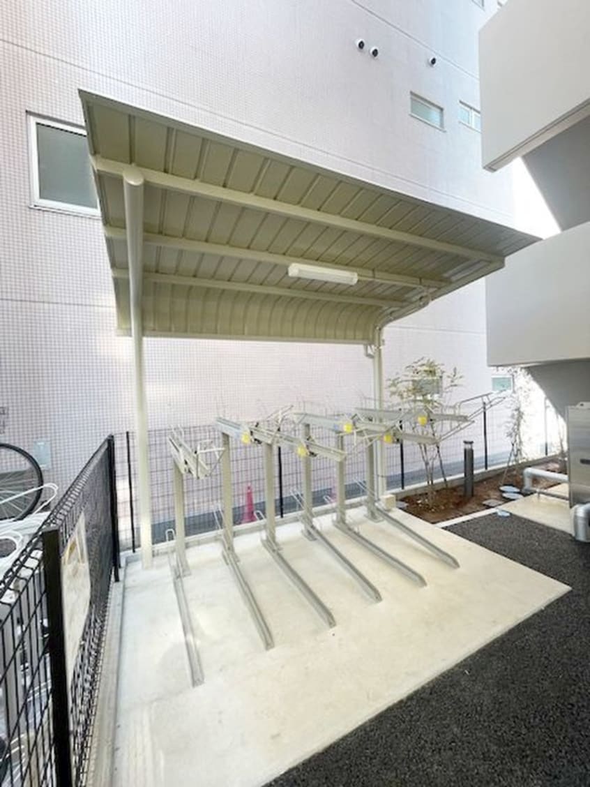 駐輪場 ルミエール浦和仲町