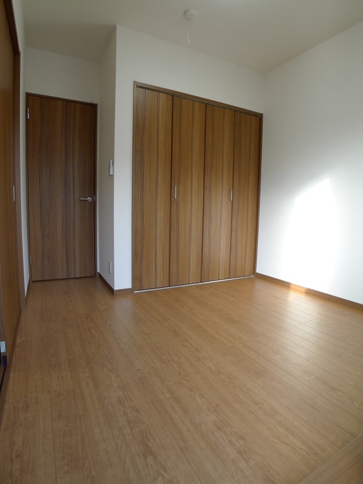 居室 アムール鈴谷