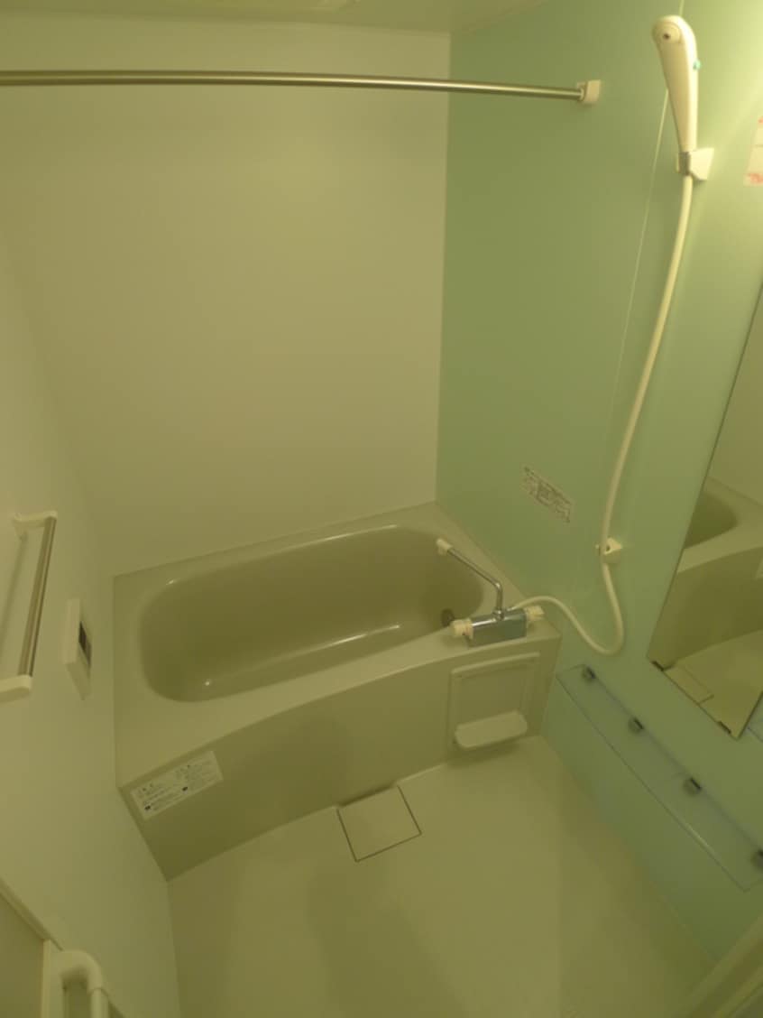 バス／シャワールーム等 アムール鈴谷