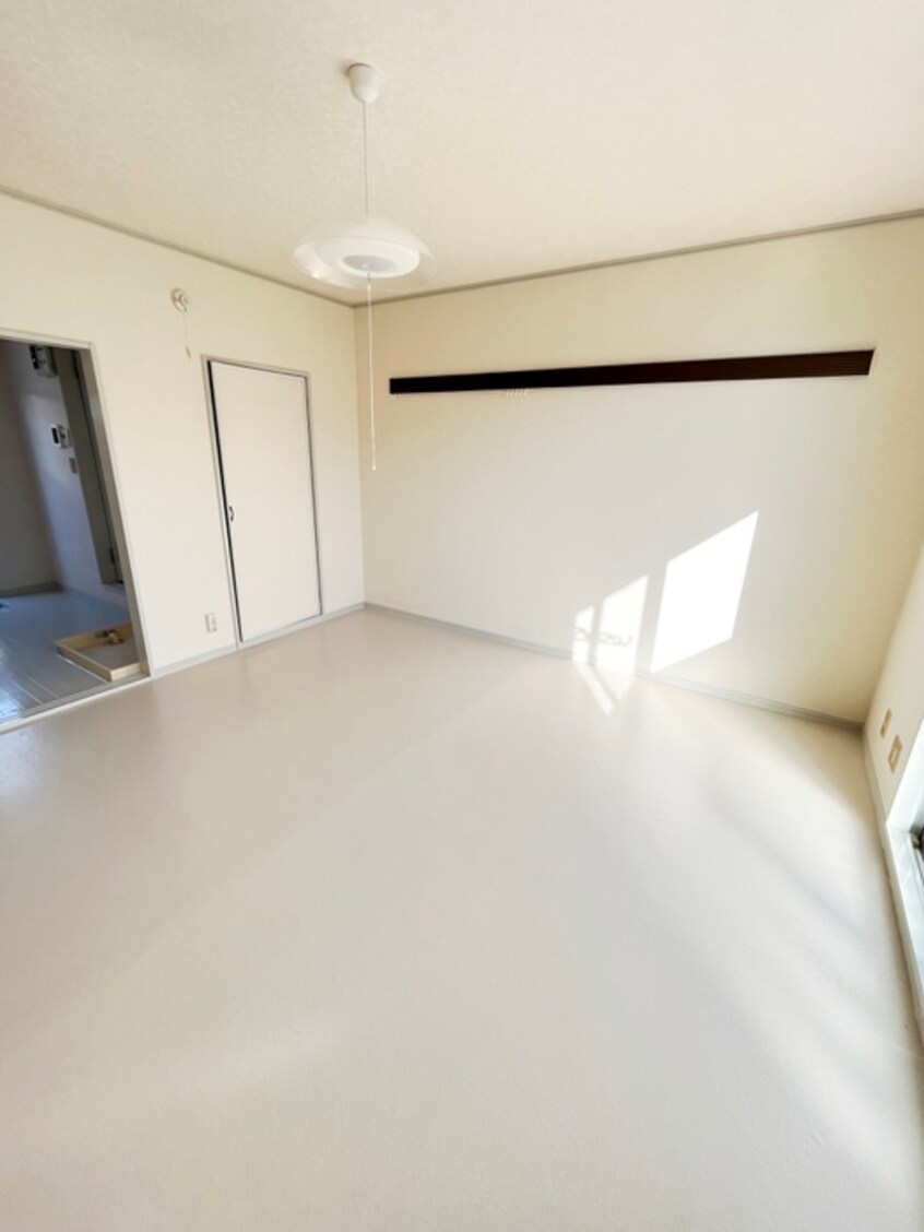 居室 ウィスカーハイツ