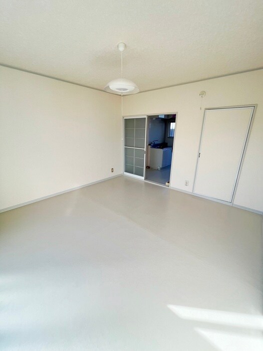 居室 ウィスカーハイツ