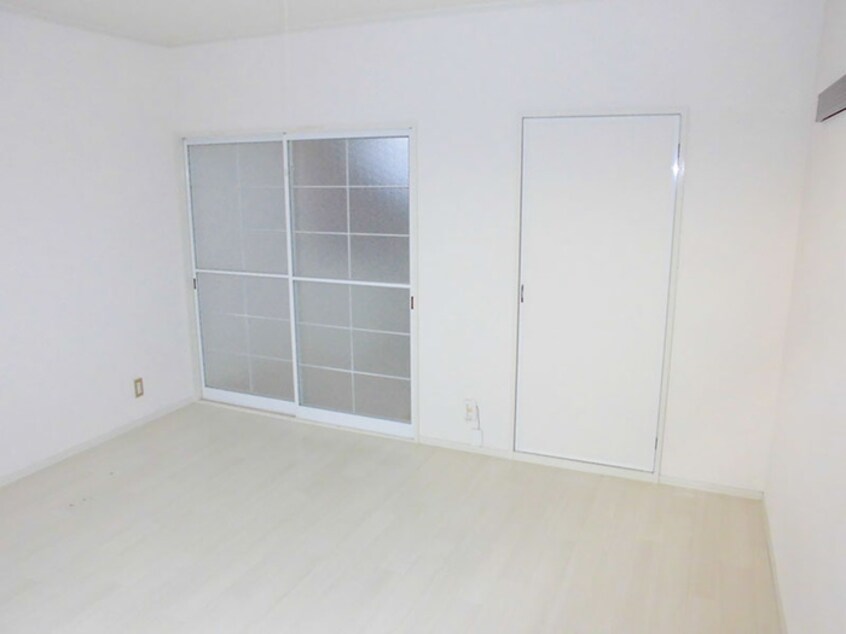 居室 ウィスカーハイツ