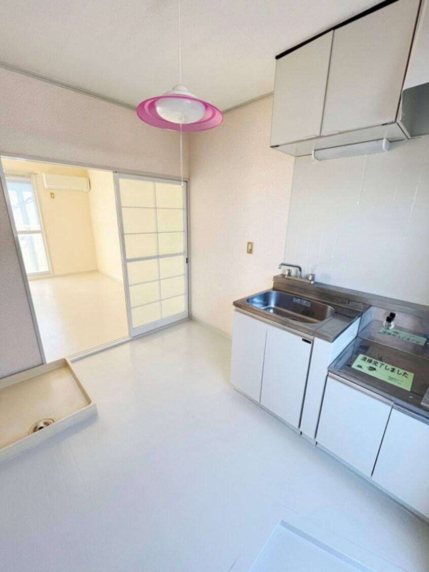 居室 ウィスカーハイツ