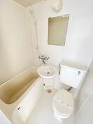 バス／シャワールーム等 ウィスカーハイツ