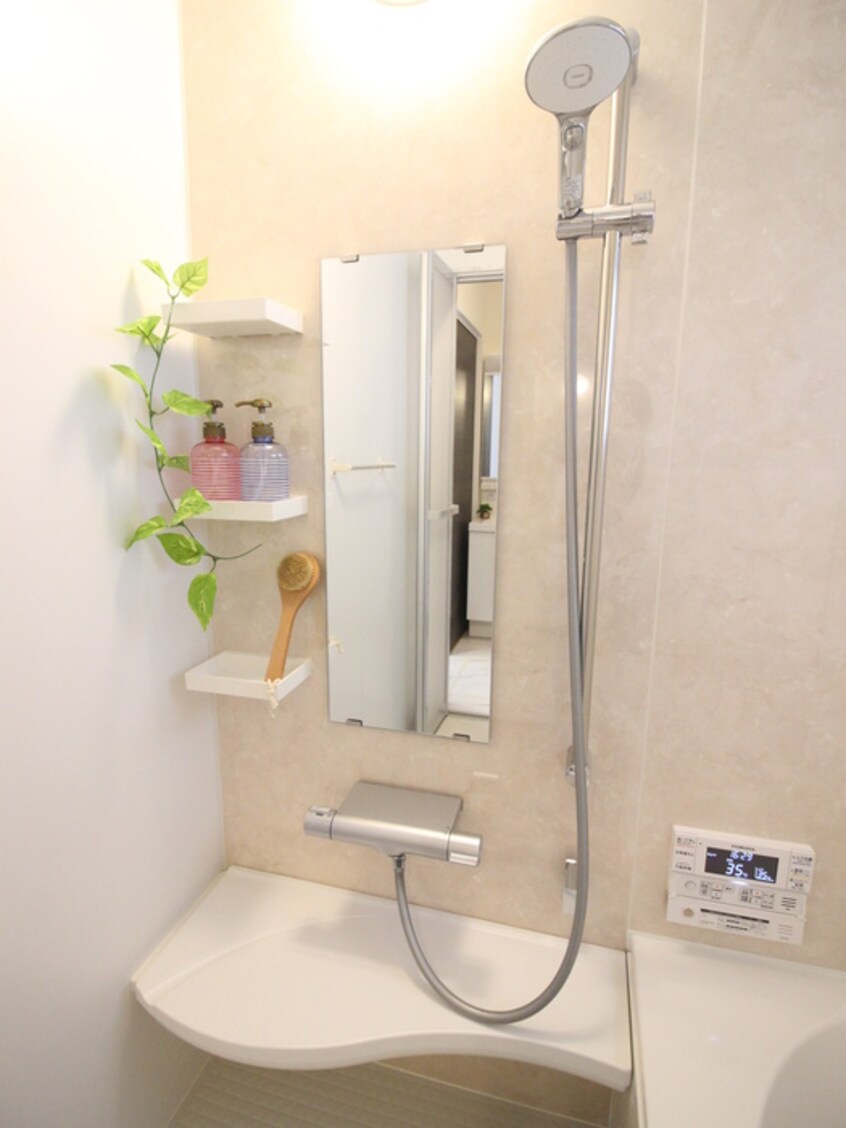 バス／シャワールーム等 Ａ