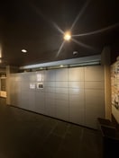 エントランス部分 ｱﾄﾗｽ江戸川ｱﾊﾟｰﾄﾒﾝﾄ（２２１）