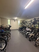 駐輪場 ｱﾄﾗｽ江戸川ｱﾊﾟｰﾄﾒﾝﾄ（２２１）