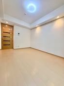 居室 ｱﾄﾗｽ江戸川ｱﾊﾟｰﾄﾒﾝﾄ（２２１）