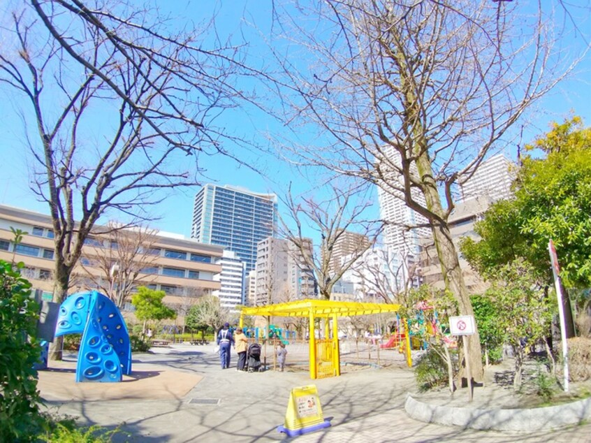 月島第一児童公園(公園)まで381m リュ－ズリバ－月島