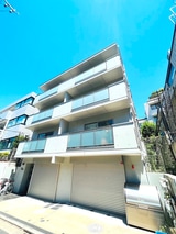 テラス有栖川