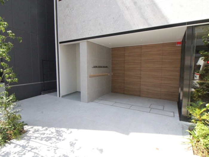 エントランス部分 ライオンズフォーシア中野