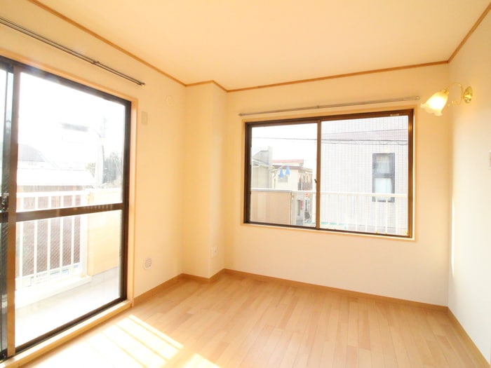 居室 シ－フラワ－コ－ポⅠ