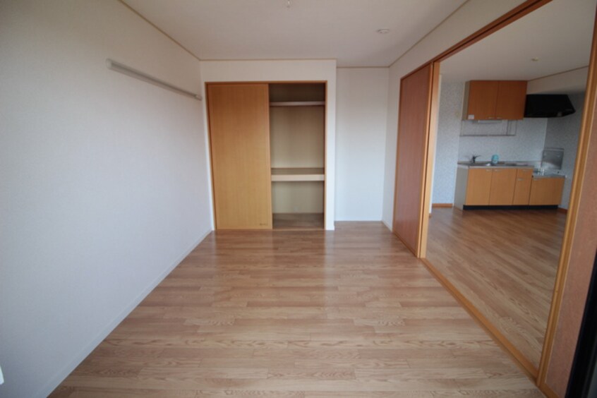 居室 ビュ－バレ－湘南