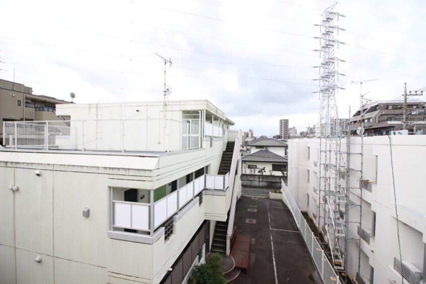 室内からの展望 エストディオ町田