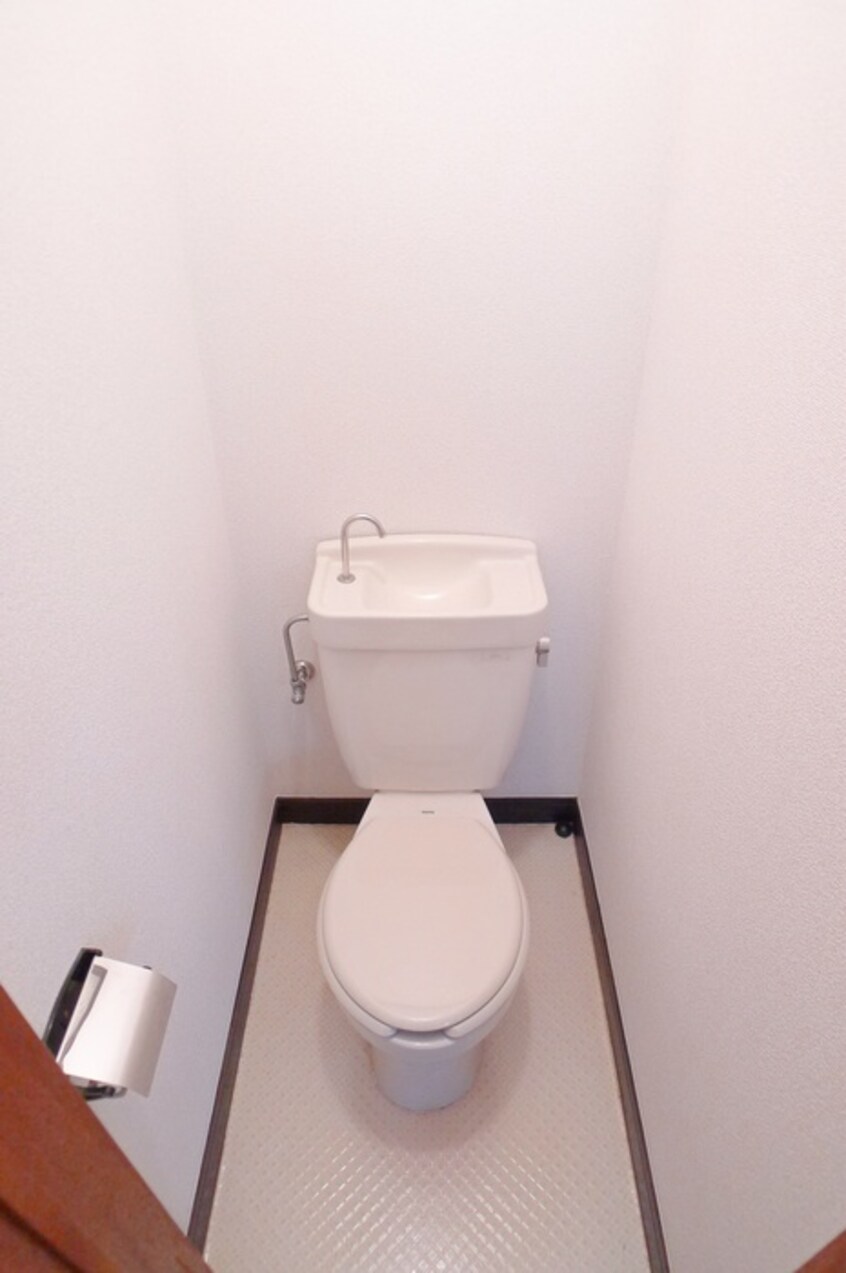 トイレ メゾン・ド・スガノ