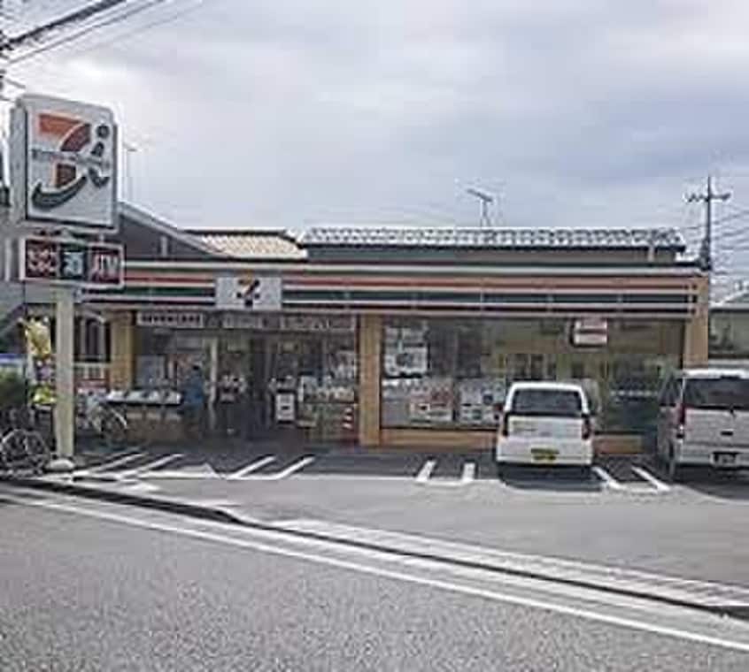 セブンイレブン町田中町3丁目店(コンビニ)まで154m ミルト中町