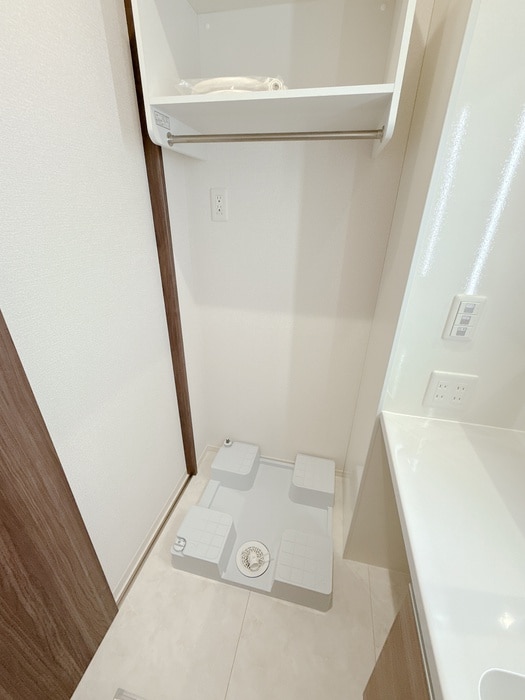 洗濯機置場 Dアセット栄町