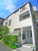ル・リアン市川の外観