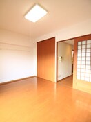 居室 ｹﾝﾊｳｽ・秦野駅南口ﾏﾝｼｮﾝ