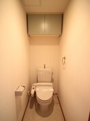 トイレ ｹﾝﾊｳｽ・秦野駅南口ﾏﾝｼｮﾝ