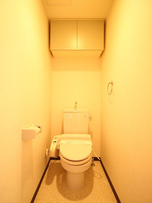 トイレ ｹﾝﾊｳｽ・秦野駅南口ﾏﾝｼｮﾝ