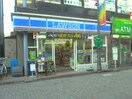 ファミリーマート　浜田山駅前店(コンビニ)まで111m SOLATIO浜田山